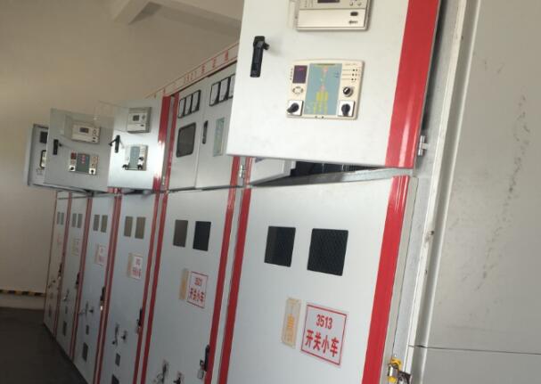 �������ѹ����װ��