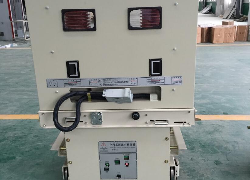 �������ѹ����װ��